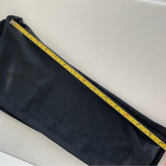 🆕 Under Armour Capri length athletic pants NWT size youth medium - Picture 5 of 10